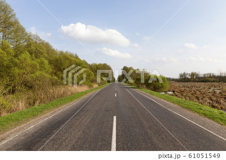 paved road 61051549