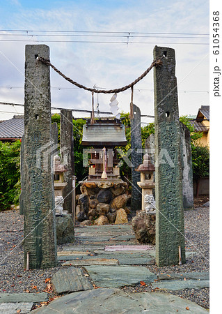 粟田神社の末社　鍛冶神社（京都） 61054368