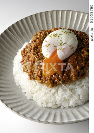 キーマカレー温玉乗せ 61055769