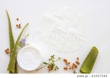 natural herbal soothing cream with collagen sheet mask aroma face mask extract aloe vera health care for skin face  61057594