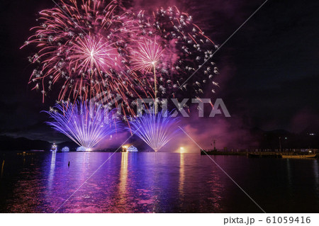 (神奈川県)芦ノ湖夏祭り、鳥居焼まつり、花火大会 (神奈川県)芦ノ湖夏祭り、鳥居焼まつり、花火大会 61059416