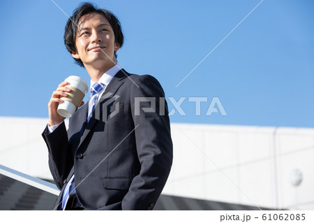 転職　即戦力　キャリアアップ 61062085