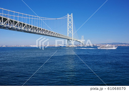明石海峡大橋　淡路島側から 61068070