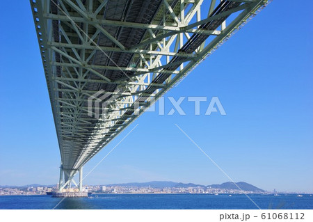 明石海峡大橋　淡路島側から 61068112