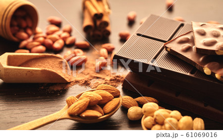 chocolate bar and nuts chocolate bar and nuts 61069016