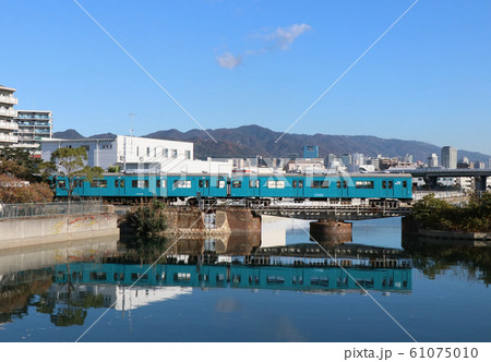 和田岬支線の103系電車 61075010