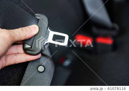 car seat belt while sitting inside the car before 61078116