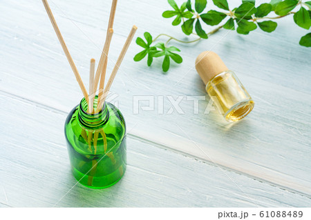 アロマスティックとアロマオイル 61088489