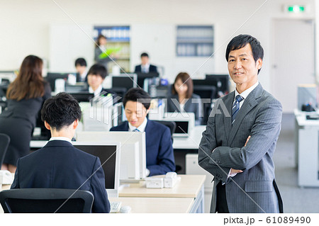 管理職 管理職 61089490