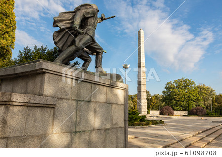 Monument to 1200 guardsmen. The first memorial, perpetuating the feat of Soviet soldiers who died in World War II Monument to 1200 guardsmen. The first memorial, perpetuating the feat of Soviet soldiers who died in World War II 61098708