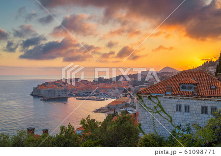 Old town of Dubrovnik at sunset, Dalmatia, Croatia 61098771
