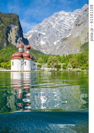 Lake Koenigssee with St. Bartholomae pilgrimage 61101108