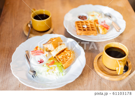 朝食 モーニング 朝食 モーニング 61103178