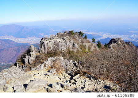 韓国　蔚山　嶺南アルプス　神仏山　恐竜稜線 61106889