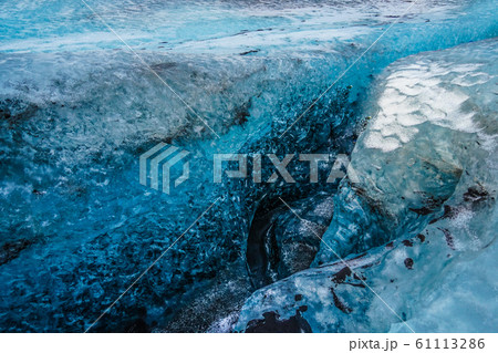 アイスランド・氷の洞窟(ヴァトナヨークトル) アイスランド・氷の洞窟(ヴァトナヨークトル) 61113286