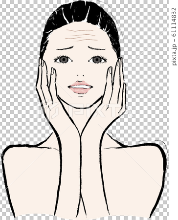 おでこのシワに悩む女性 61114832