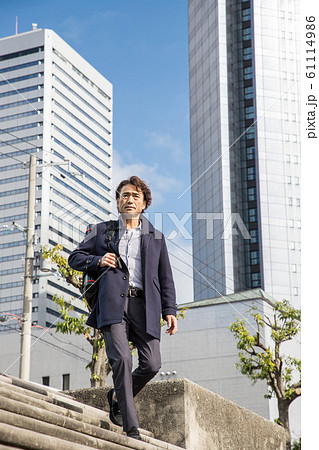 自由業ビジネスマン 自由業ビジネスマン 61114986