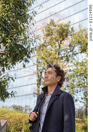 自由業ビジネスマン 61114996