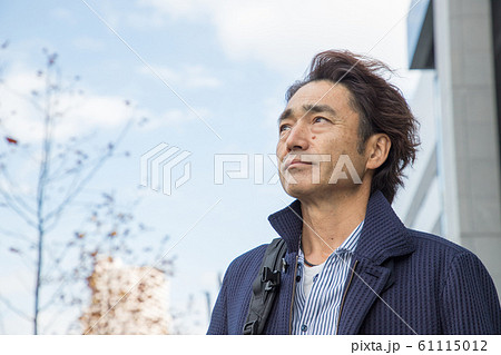 自由業ビジネスマン 自由業ビジネスマン 61115012