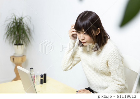 デート前の女性 デート前の女性 61119612