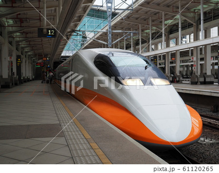 台湾高速鉄道　左営駅 61120265