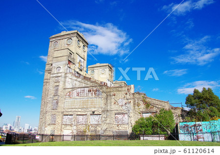 横浜競馬場遺構 横浜競馬場遺構 61120614