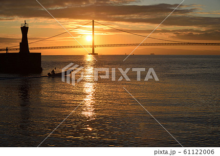 明石海峡大橋の初日の出 明石海峡大橋の初日の出 61122006