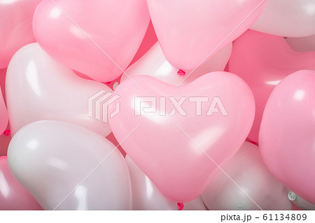 Valentine day heart balloons 61134809