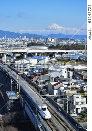 東海道新幹線と富士山 東海道新幹線と富士山 61142725