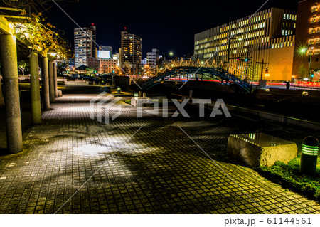 水辺の森公園の夜景（おらんだざかはし）　【長崎市】 61144561