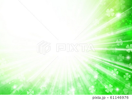 クローバー背景放射線キラキラのイラスト素材
