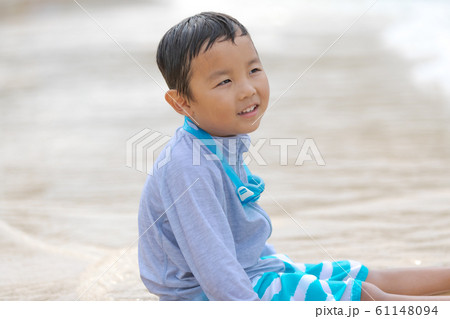 6 years old 6 years old 61148094