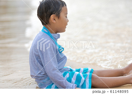 6 years old 6 years old 61148095