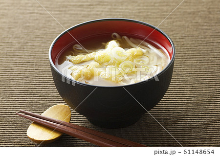 モヤシと油揚げ味噌汁2 モヤシと油揚げ味噌汁2 61148654