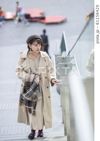 ある若い女性の休日 ある若い女性の休日 61156420