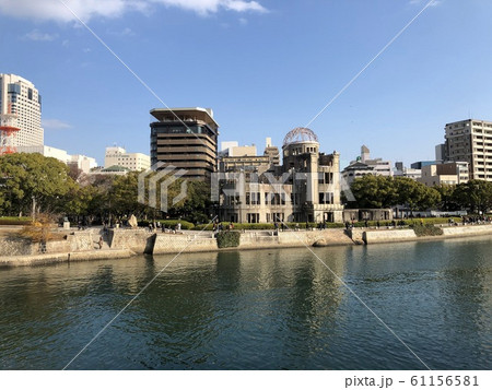 広島平和記念公園　原爆ドーム 61156581
