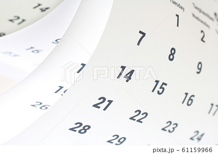 カレンダーとピン 61159966