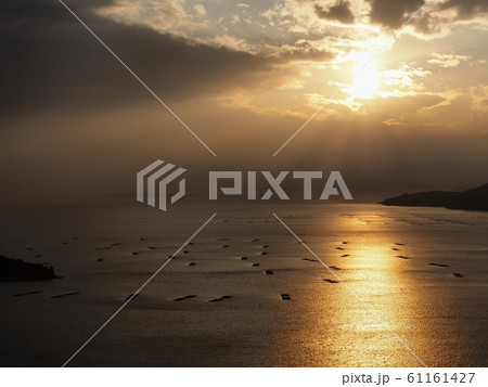 万葉岬から見る播磨灘の夕景 万葉岬から見る播磨灘の夕景 61161427