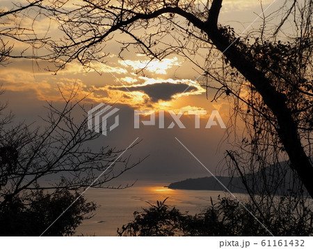 万葉岬から見る播磨灘の夕景 万葉岬から見る播磨灘の夕景 61161432
