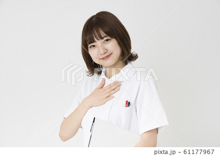安心する看護師 安心する看護師 61177967