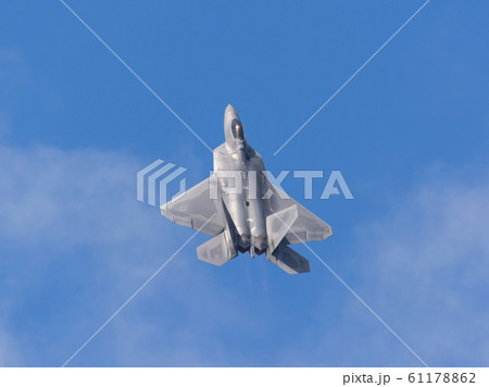 F-22A　Raptor　ラプター　上昇 61178862