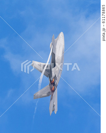 F-22A　Raptor　ラプター　垂直上昇 61178865