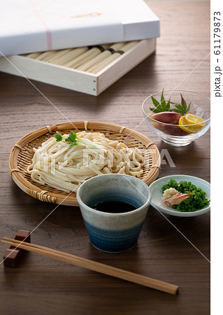 うどん　イメージ 61179873