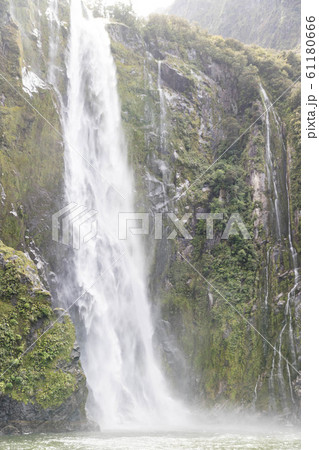 ニュージーランド ミルフォード・サウンド ニュージーランド ミルフォード・サウンド 61180666