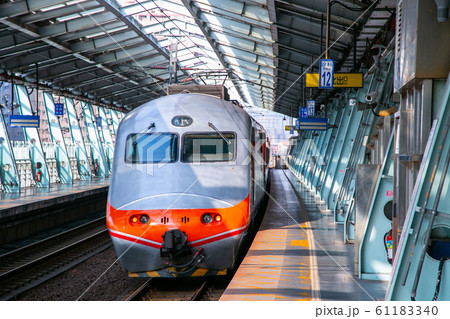 台湾 鉄道駅 鉄道駅舎 61183340