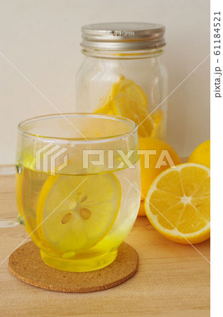 ホットレモネード 61184521