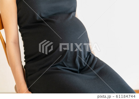 pregnant woman pregnant woman 61184744