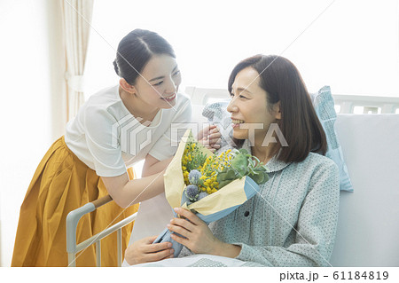 母と娘 母と娘 61184819