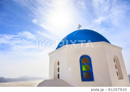 サントリーニ島-青いドーム- 61207910