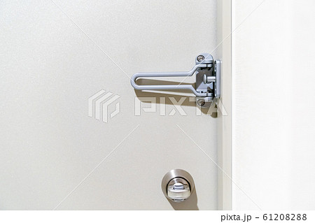 鍵 ドア 玄関の写真素材 61